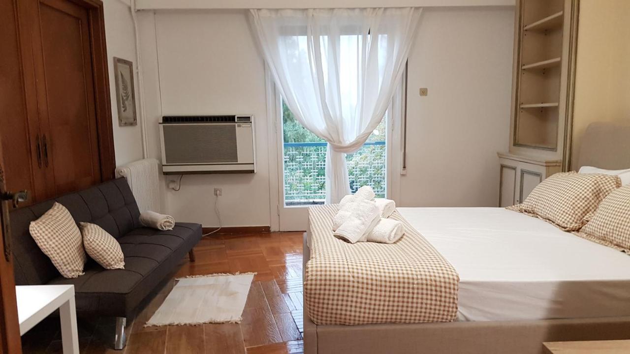 Apricot Apartment - Athens Center, 6 Bd, 2.5 Bath Dış mekan fotoğraf