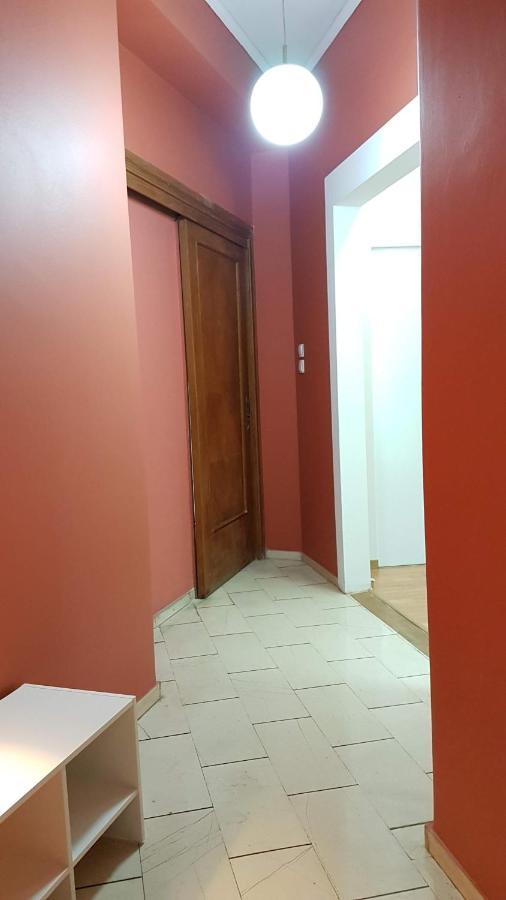 Apricot Apartment - Athens Center, 6 Bd, 2.5 Bath Dış mekan fotoğraf
