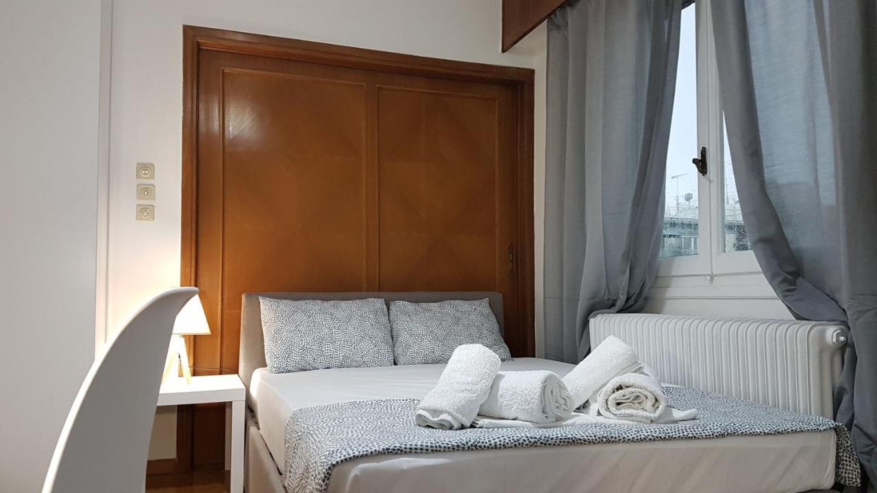 Apricot Apartment - Athens Center, 6 Bd, 2.5 Bath Dış mekan fotoğraf